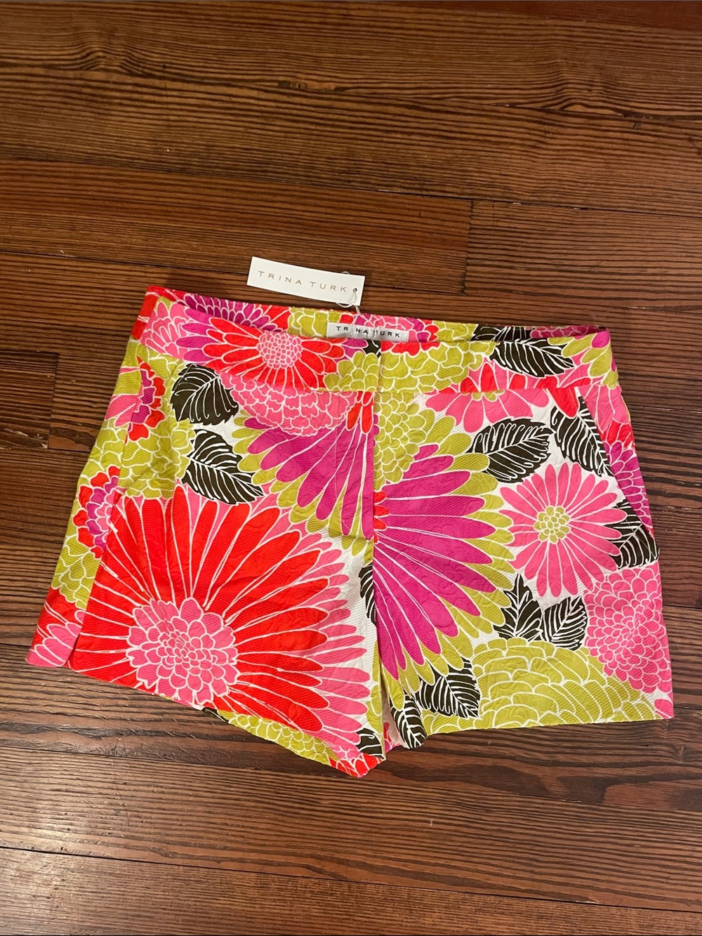 Trina Turk | NWT Corbin 2 Floral Jacquard Shorts-Size 6